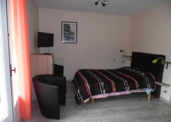 Cosy Centre-ville Amelie-les-bains Pour 2 Personnes - Fr-1-703-68 *