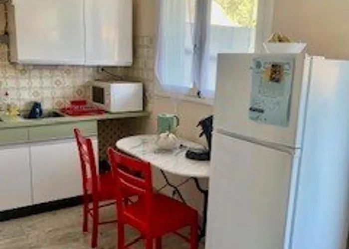 Cosy Centre-ville Amelie-les-bains Pour 2 Personnes - Fr-1-703-68 *